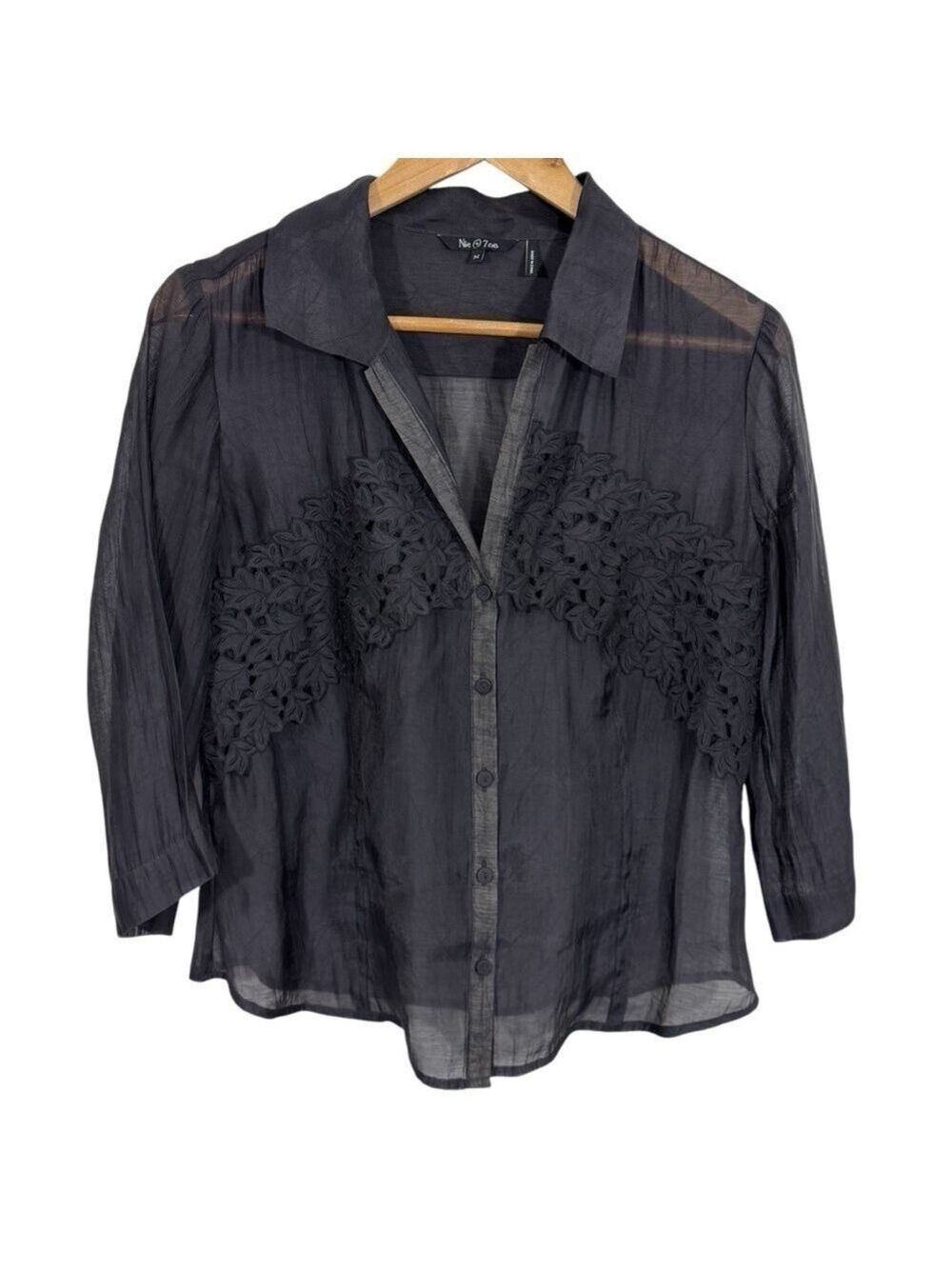 NIC+ZOE Sheer Silk Button Down Blouse Sz M Black Floral Applique Classy Shirt